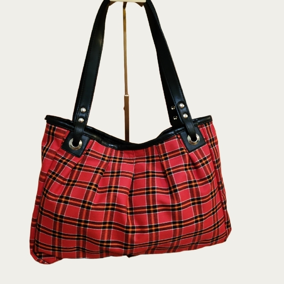 GRUNGE  90's Vintage Red and Black Capacious Tartan Tote with Pleated Design EUC - Picture 9 of 17